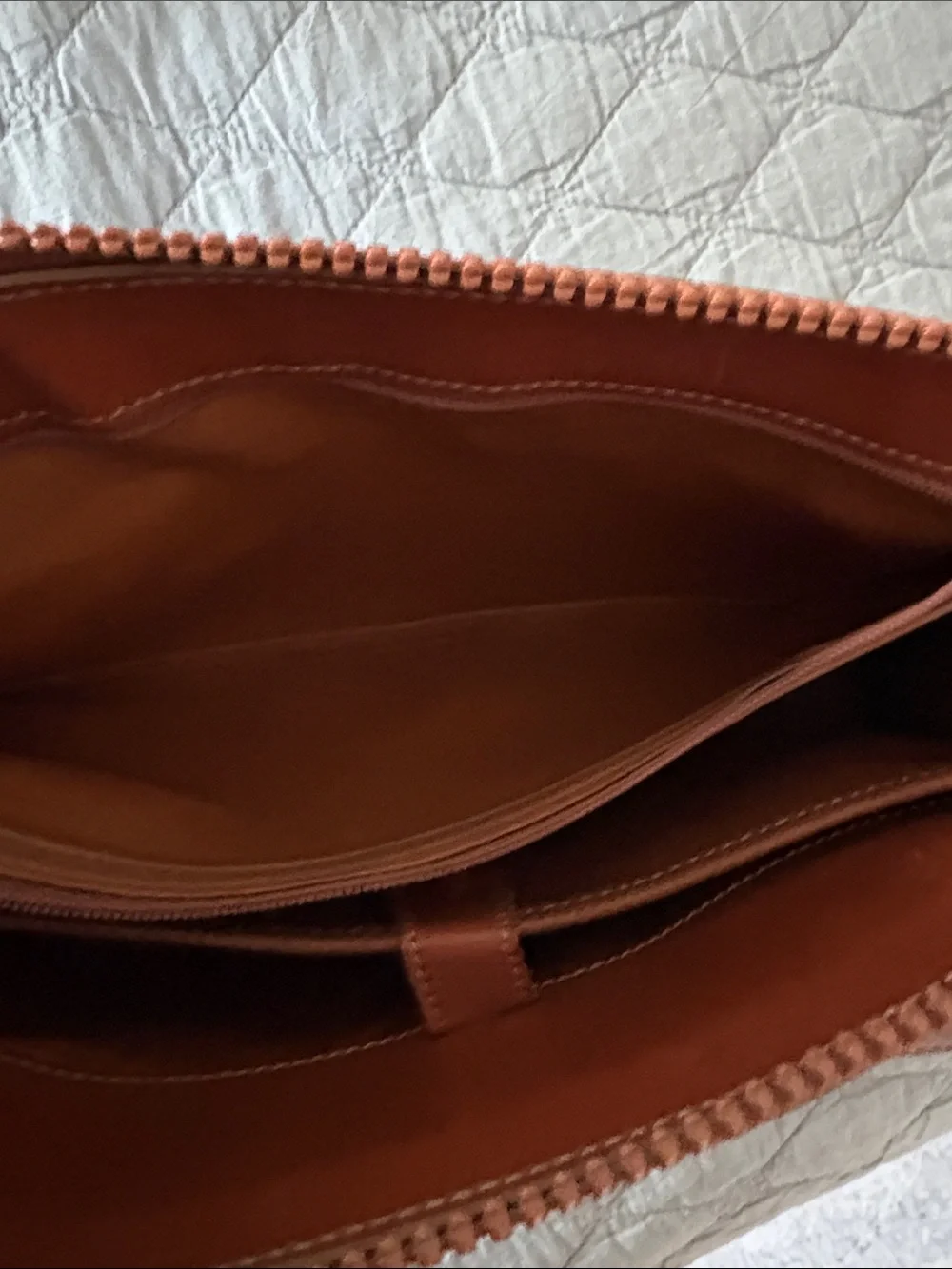 Vintage DOONEY & BOURKE Classic Black Camel Pebble Grain Leather Crossbody Bag